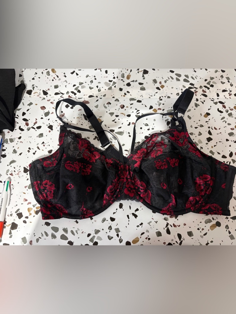 Black & Red Floral Lace Underwire Bra - Women Intimates